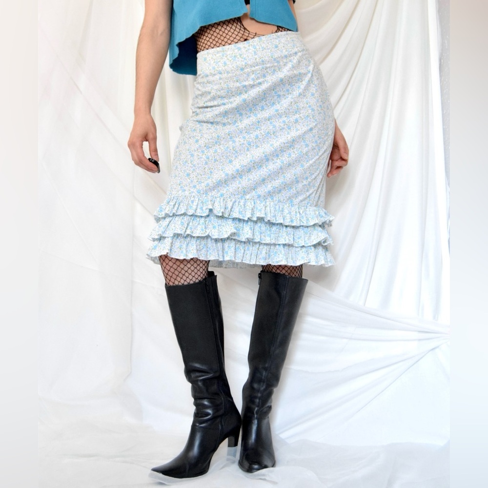 90’s Guess Floral Over the Knee Skirt with ruffles